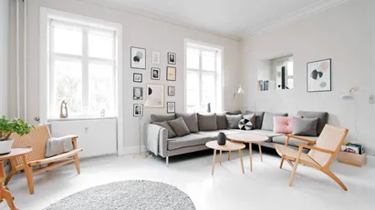 Virkelig flot lejlighed i centrum af København i fred og ro - Fuldt møbleret