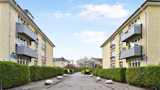 Lejligheder i Hellerup - billede 1