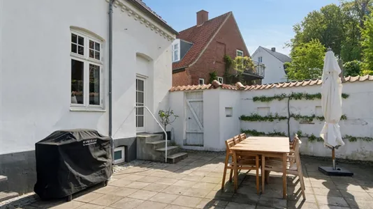 Huse i Vejle Centrum - billede 3