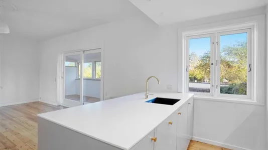 Huse i Kongens Lyngby - billede 2